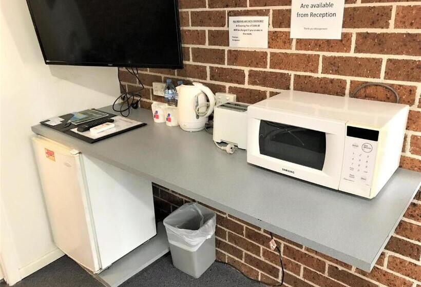 اتاق لوکس با بالکن, Coffs Shearwater Motel