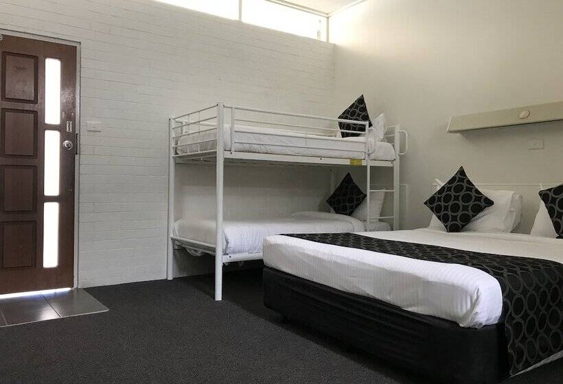 اتاق خانوادگی, Coffs Shearwater Motel