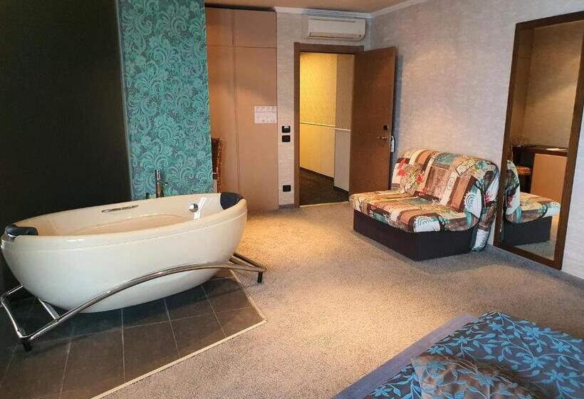 سوییت جونیور, Regina Maria Spa Design
