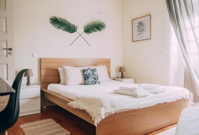 اتاق استاندارد, Green Coast Surf House