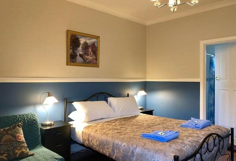Номер Deluxe, The Lady Jane Motel