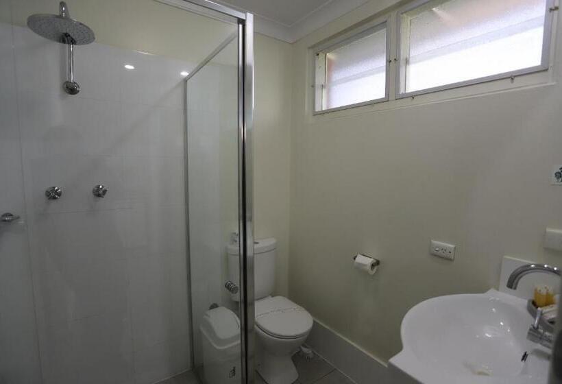 经济房, Reign Inn Newcastle