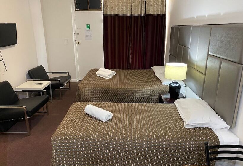스탠다드 룸, Tollgate Motel