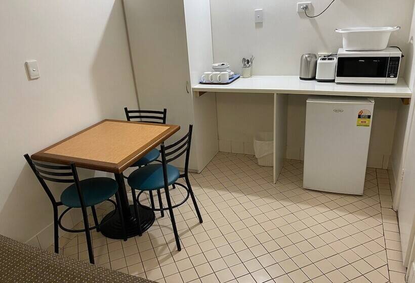 스탠다드 룸, Tollgate Motel