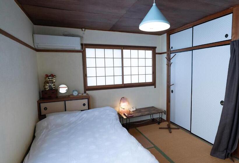 Standardrum, Hostel Kuriya Osaka