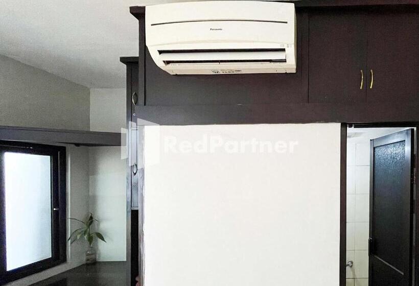 Номер Deluxe, Griya Borobudur Malang Syariah Redpartner