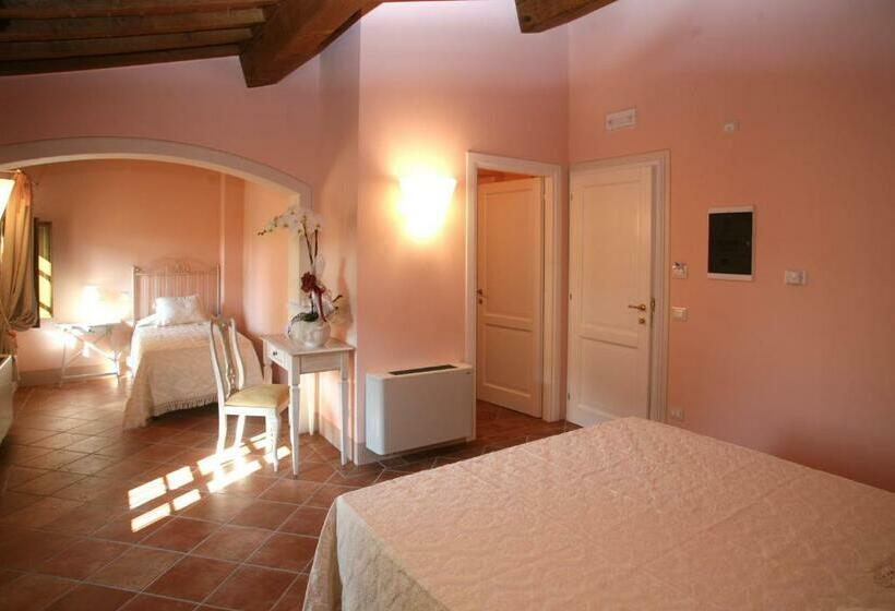Номер Стандарт Трехместный, Le Colombaie Country Resort