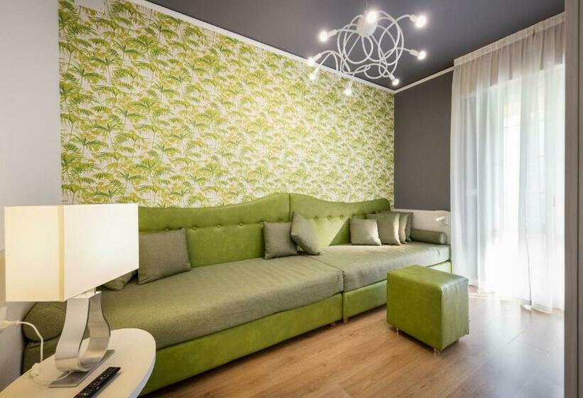 Четырехместный Номер Стандарт, Park Hotel Pineta