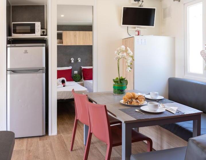 Мобильный Дом, Camping Atlanta & Mediterraneo Family Village