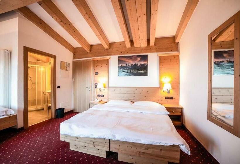 4인용 스탠다드 룸, Chalet Caminetto