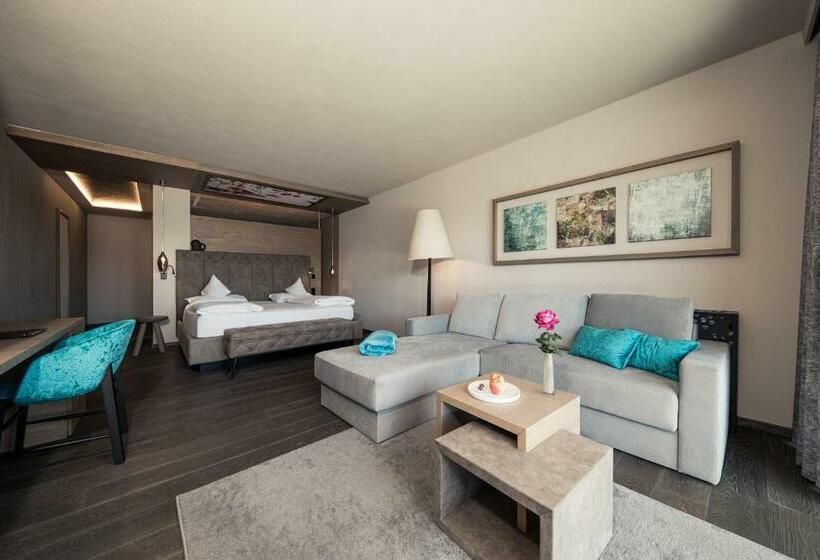 Люкс с Террасой, Das Gerstl Alpine Retreat