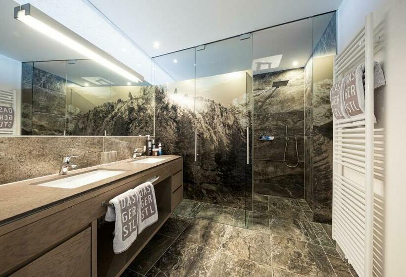 Номер Deluxe с Балконом, Das Gerstl Alpine Retreat