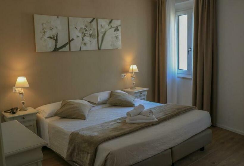 اتاق استاندارد, Rivamia