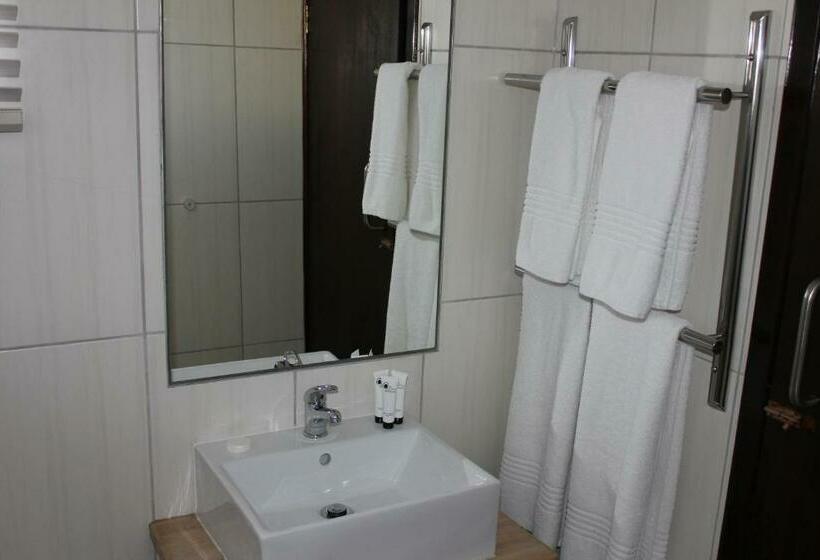 اتاق خانوادگی, Prost Hotel Swakopmund Namibia