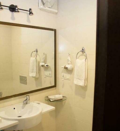 اتاق لوکس یک تخته, S Chalet Islamabad