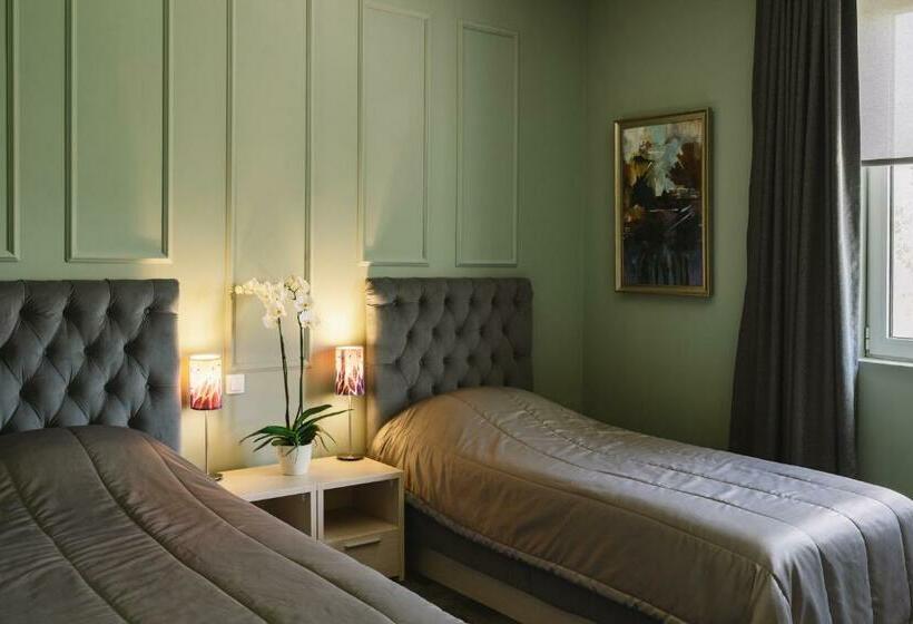 اتاق استاندارد, Romantique Veles