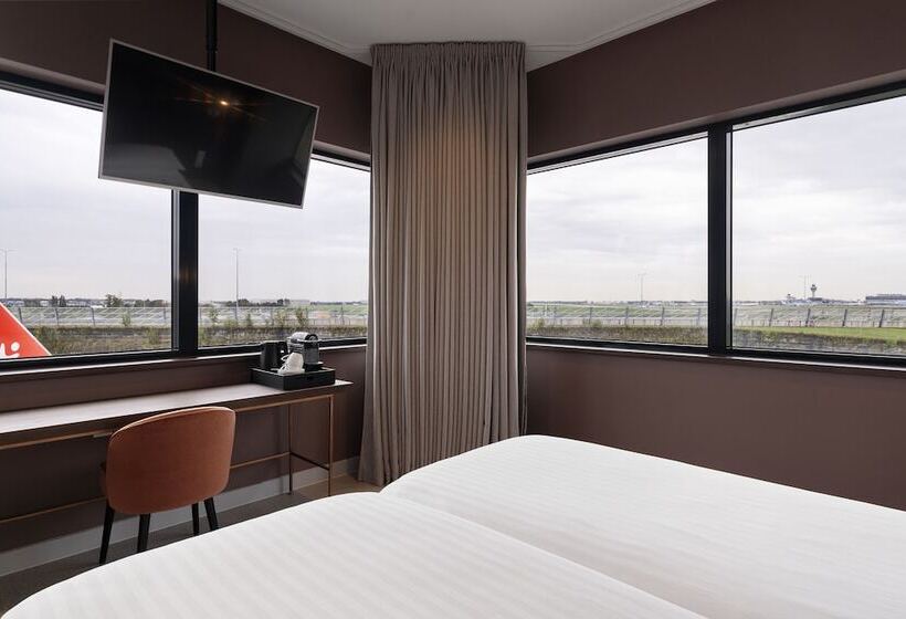 اتاق استاندارد سه نفره, Corendon Amsterdam Schiphol Airport, a Tribute Portfolio Hotel