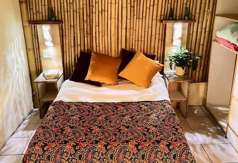 جناح عائلي, Hazyview Adventure Backpackers