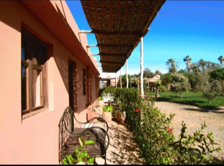 ویلای استاندارد با چشم‌انداز باغ, Maison Marocaine Agadir