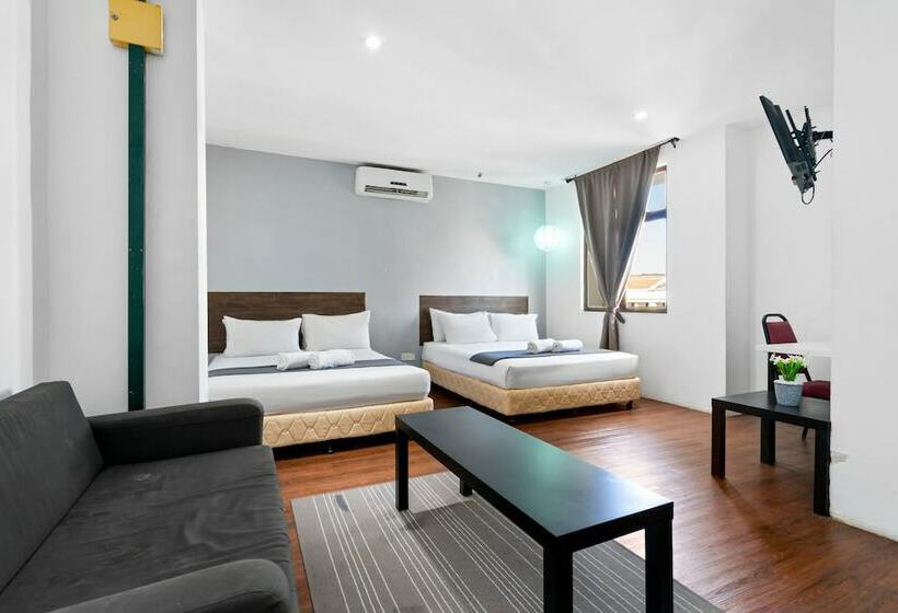 Номер Deluxe, Smile Hotel Putrajaya