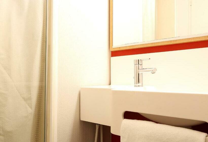 Номер Стандарт, B&b Hotel Villeneuve Loubet Village