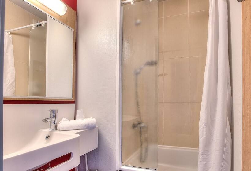 标准三人间, B&b Hotel Villeneuve Loubet Village