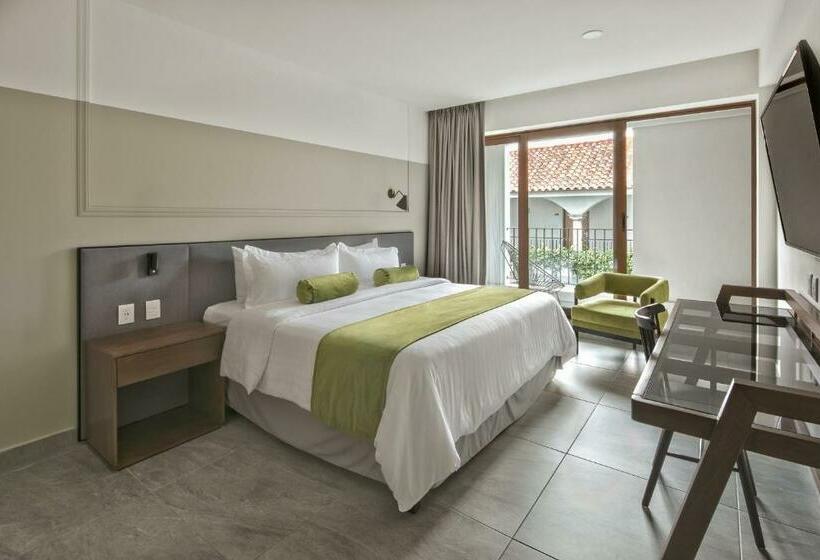 اتاق لوکس با تخت بزرگ, Gamma Orizaba Grand Hotel De France