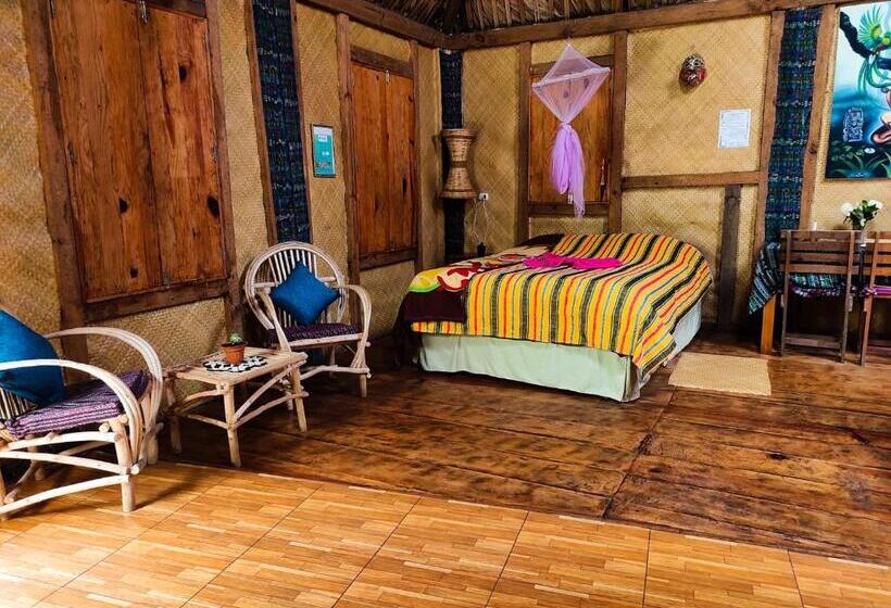 بانگلوی استاندارد, Eco Hotel Mayachik