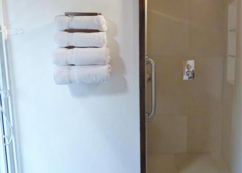 سوئیت با تخت بزرگ, Marigot Palms Luxury Caribbean Apartment Suites