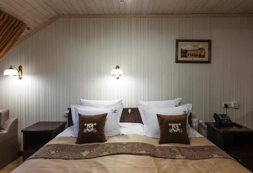 חדר אקונומי, Gasthaus & Spa