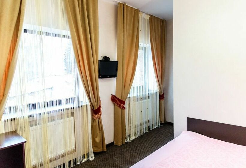 Quarto Deluxe, Tsaritsynskiy