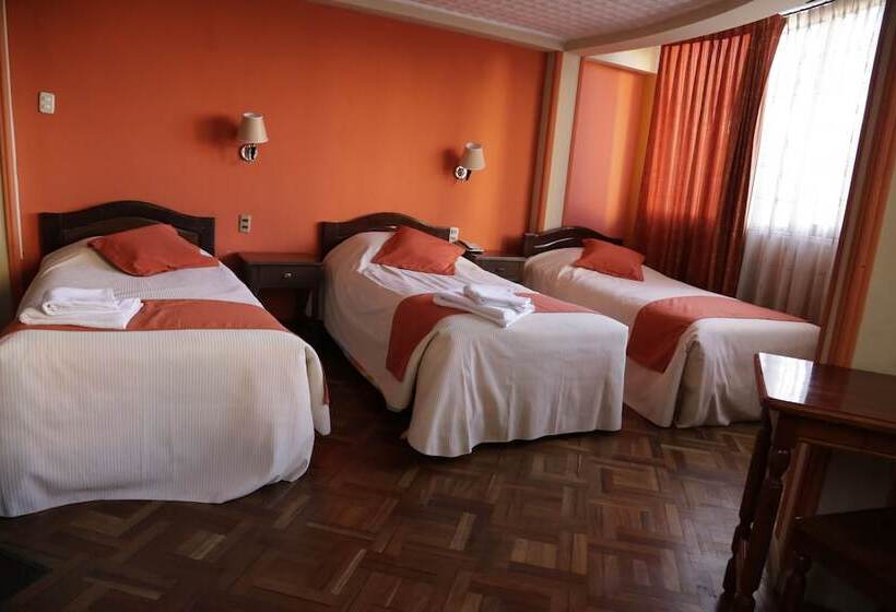 اتاق استاندارد سه نفره, Isabela Hotel Suite
