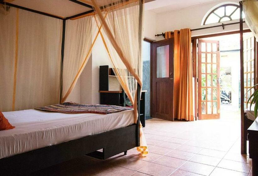 Трехместный Номер Deluxe, Villa Taprobane