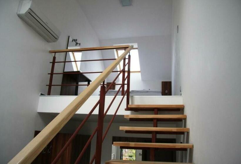 Люкс Дюплекс, Art Hotel Podebrady