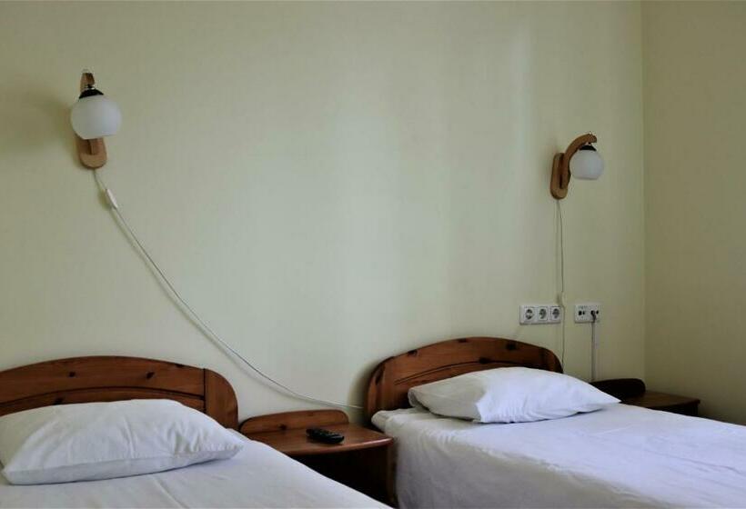 اتاق استاندارد, Hostel Lõuna