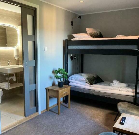 اتاق خانوادگی, Breidablikk Guesthouse