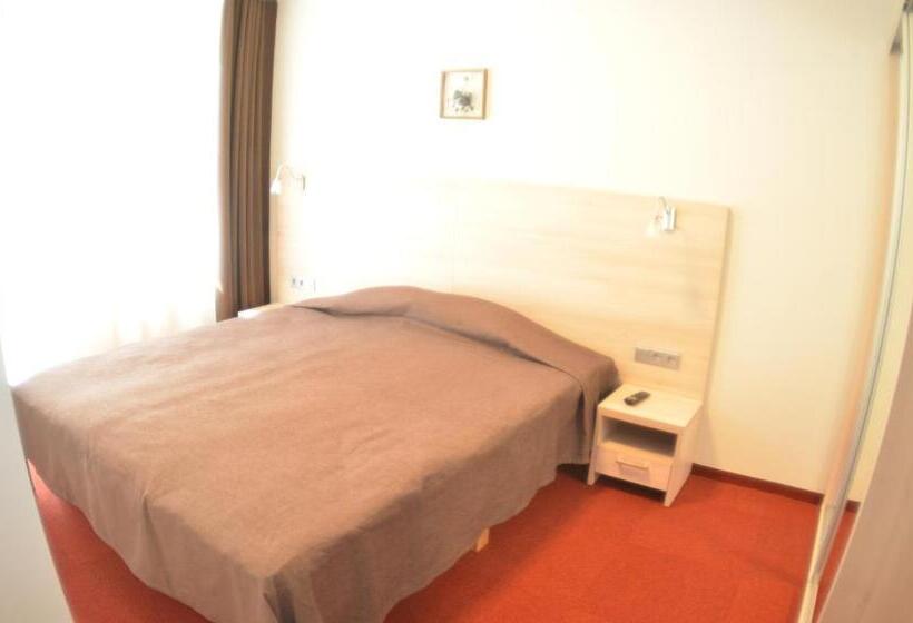 اتاق استاندارد, Tehvandi Hotell