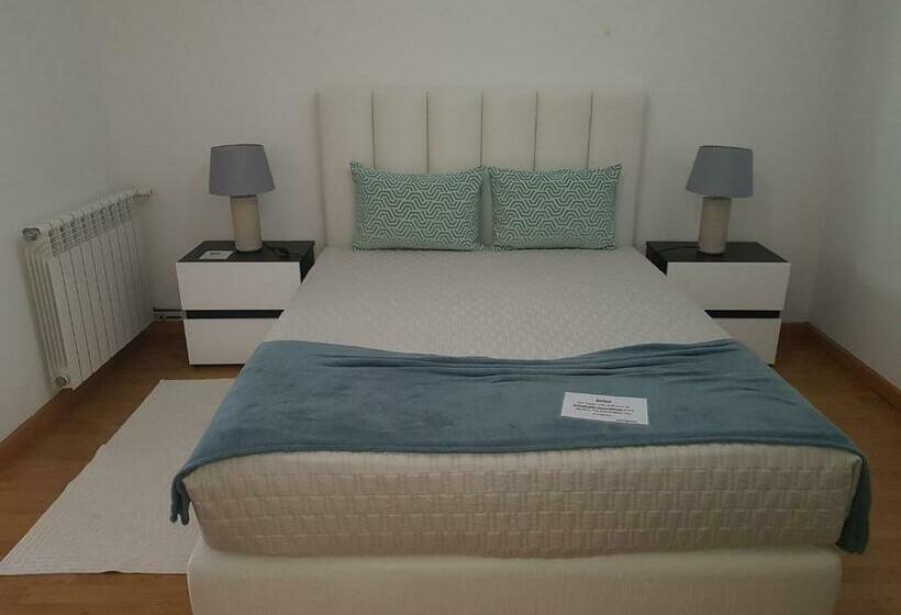 غرفة قياسية, Marisol