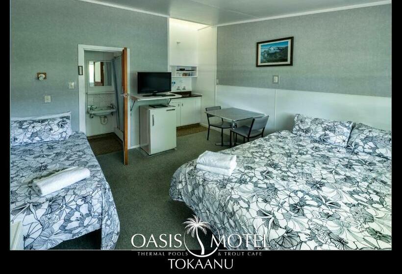 스탠다드 스튜디오, Oasis Motel & Holiday Park Turangi