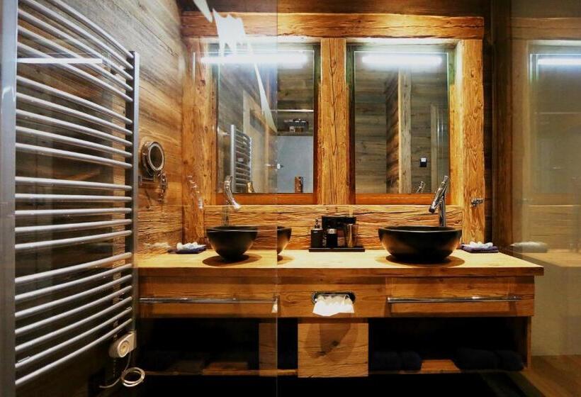 اتاق لوکس با بالکن, Amber Ski In/out Hotel & Spa