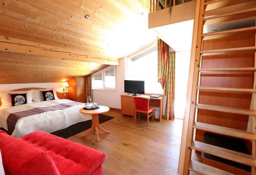 اتاق خانوادگی, Amber Ski In/out Hotel & Spa