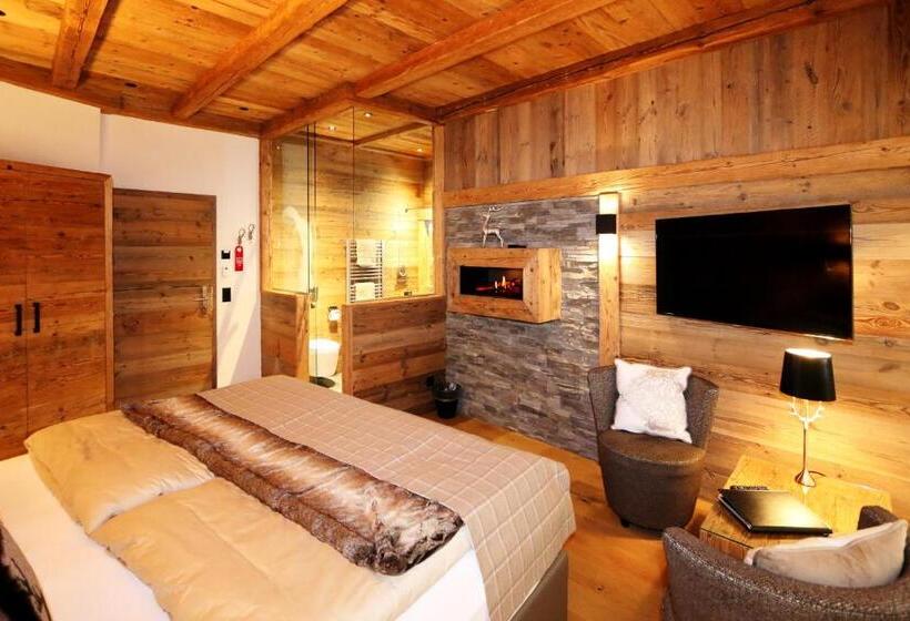اتاق لوکس با تخت بزرگ, Amber Ski In/out Hotel & Spa