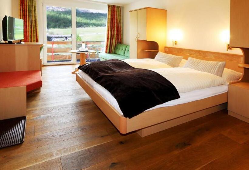 اتاق استاندارد با بالکن, Amber Ski In/out Hotel & Spa