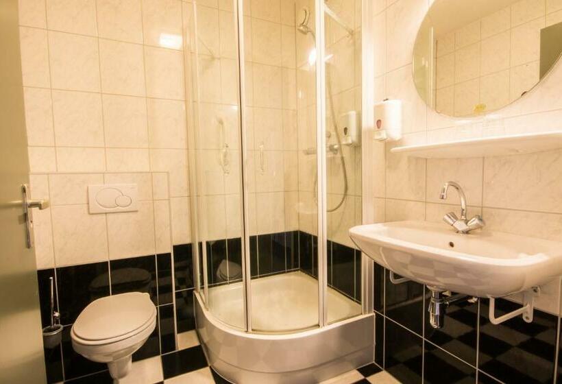 Номер Стандарт, De Stobbe Hotel & Suites