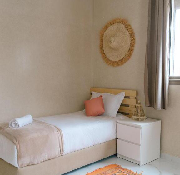 Номер Стандарт, Flo Surf Morocco