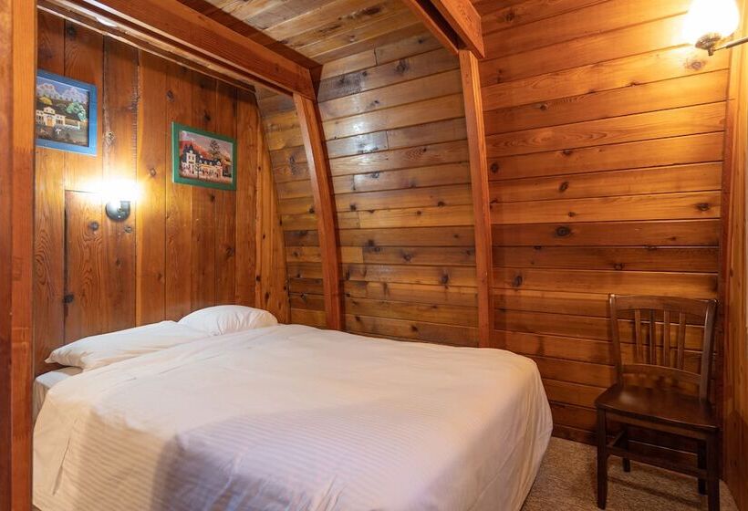 Шале 1 Спальня, Cusheon Lake Resort