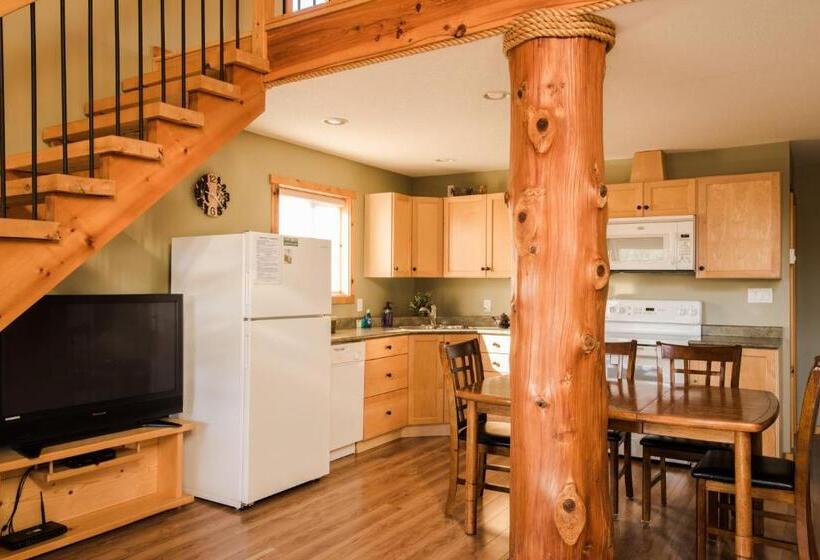 デラックススイート, Cabins West