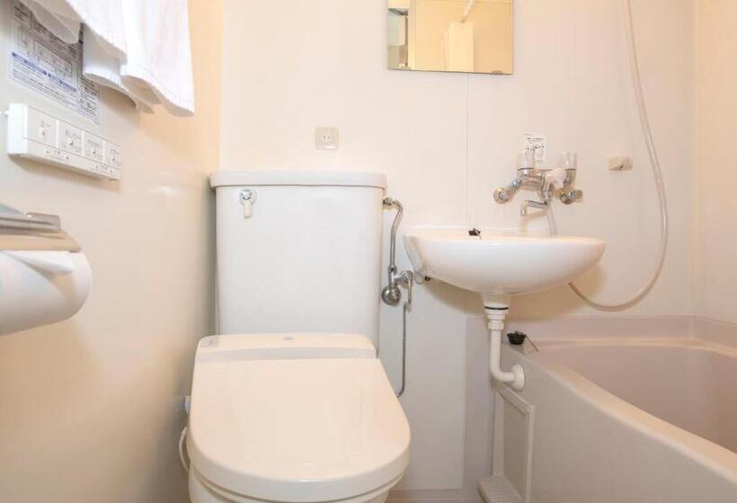 Quarto Triplo Estandar Banheiro Compartilhado, Tabist The Green Asahikawa