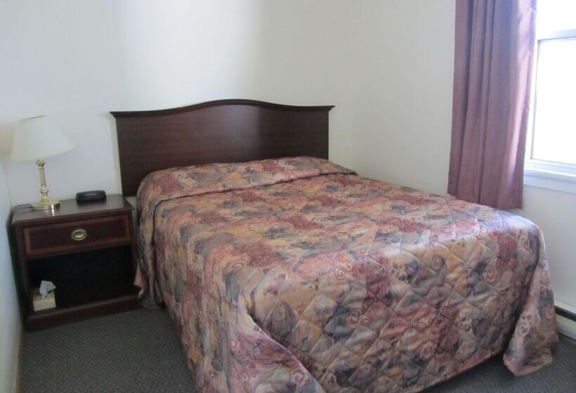 家庭间, The Maplewood Motel