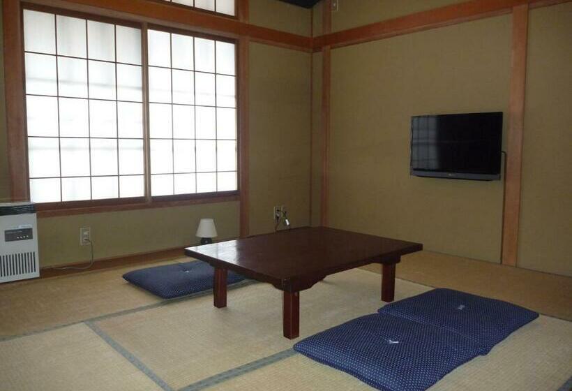 スタンダードトリプルルーム, K S House Hakuba Alps   Travelers Hostel